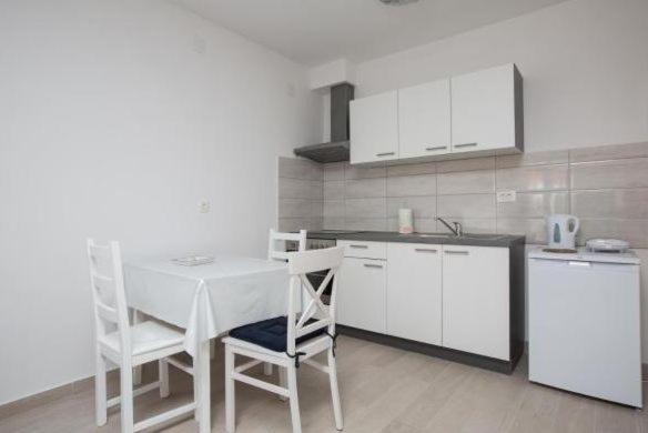 Apartmani Ve-Ro 1 Abbazia Esterno foto